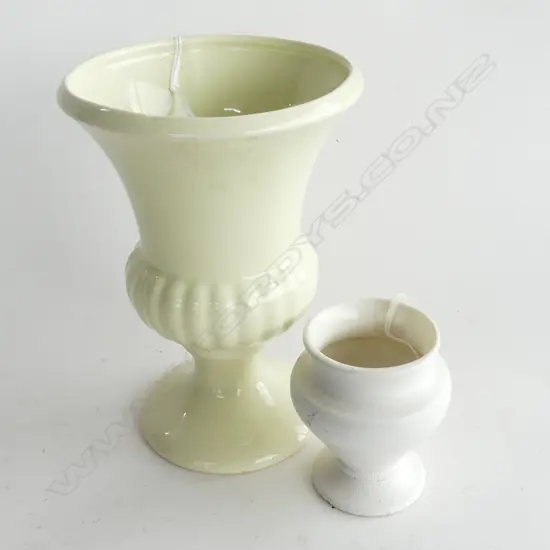 2 CROWN LYNN VASES; URN VASE 2087 - LIME COLOUR H.190mm & SM WHITE VASE, H.85mm #2076