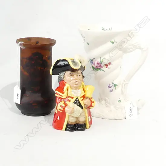 3 VINTAGE ITEMS; CLARICE CLIFF CORNUCOPIA VASE (H.185mm) SM ROYAL DOULTON TOBY JUG a/f & JAPANESE WOODEN VASE (H155mm)