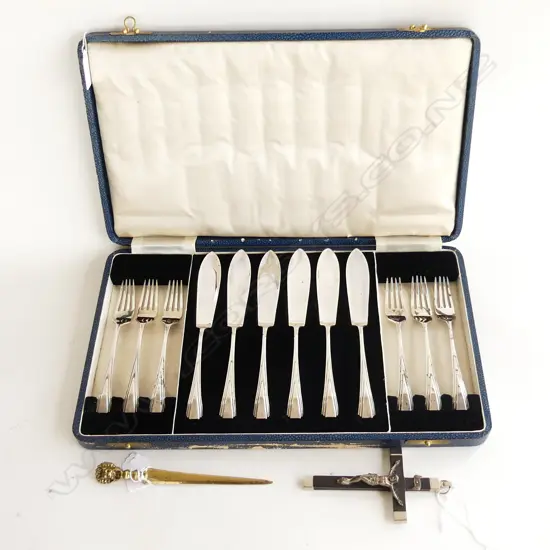 CASED EP FISH SET L390MM CRUCIFIX L135MM & BRASS PAPER KNIFE L165MM