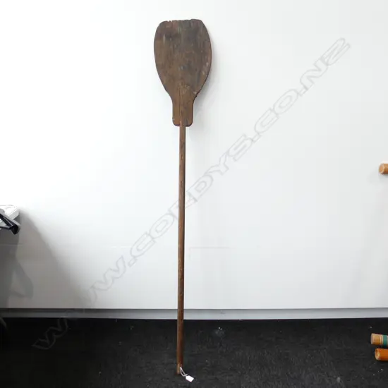 LGE WOODEN PADDLE (old borer) L.1720mm