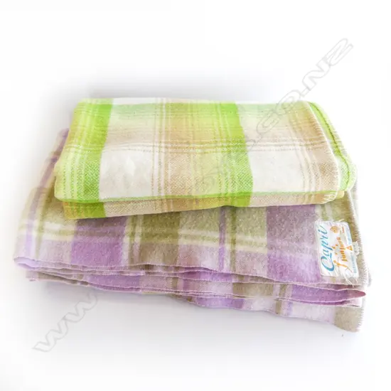 2 RETRO NZ WOOLEN BLANKETS