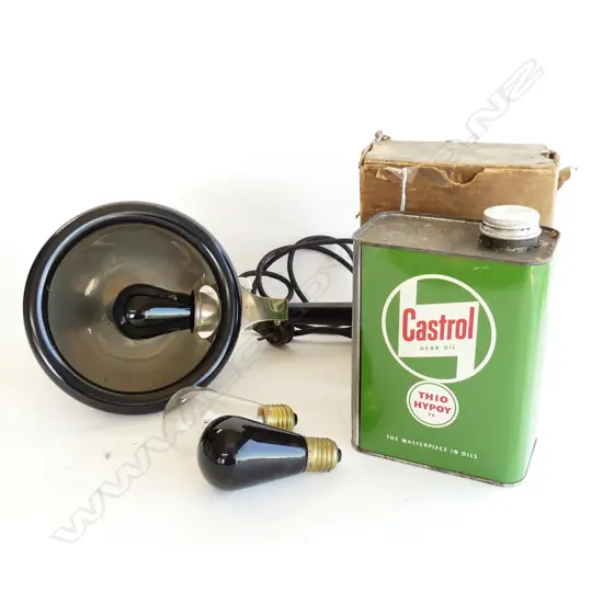 2 ITEMS. LARGE PLUG IN 1930S " REOTHERM " LAMP AND CASTROL GEAR OIL TIN .