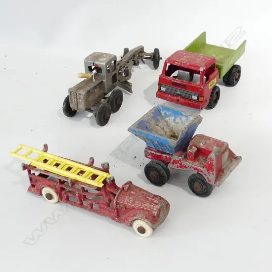4 VINTAGE FUNHO TOYS GRADER FIRE ENGINE EARTH MOVER & TRUCK