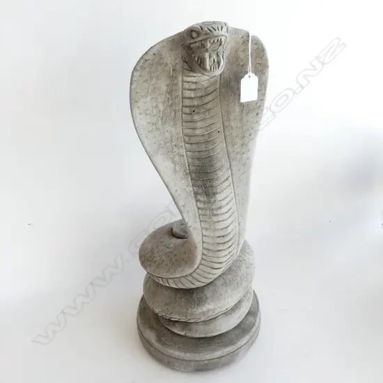 FINE CONCRETE RISING COBRA GARDEN STATUE H.550mm