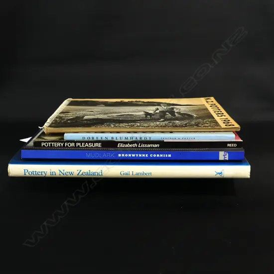 5 NZ POTTERY BOOKS