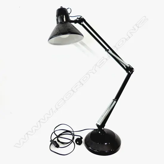 BLACK SUPERLUX TYPE LAMP 