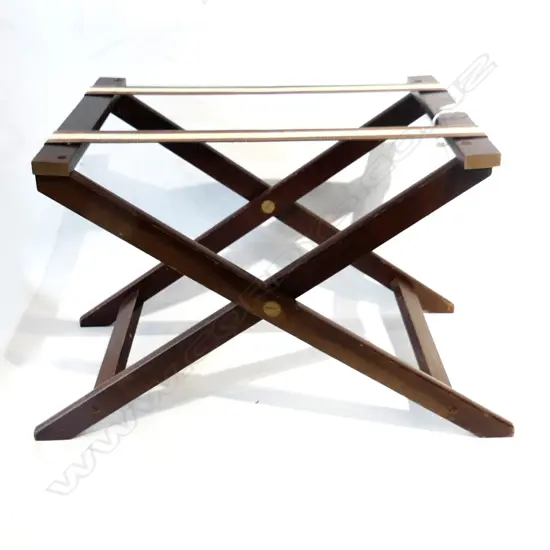 OLD FOLD UP LUGGAGE RACK