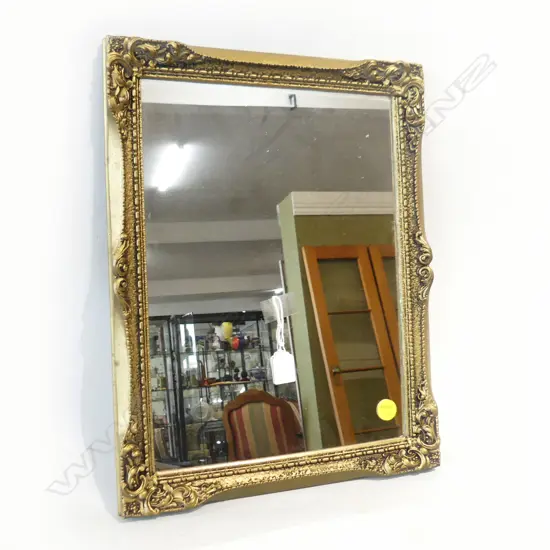 RECTANGULAR GILT FRAMED MIRROR 480x365mm