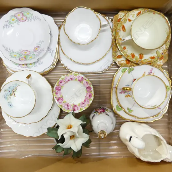 BOX LOT CSPS CHINA SWAN BELL ETC