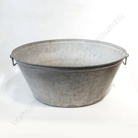 LG VINTAGE METAL WASH TUB 730mm dia
