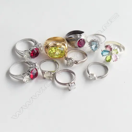 10 ASST. RINGS; MOSTLY STG 