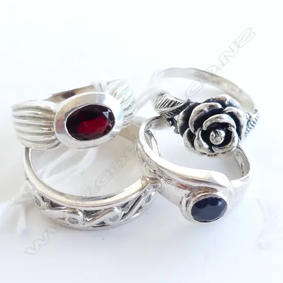 4 925 SILVER RINGS