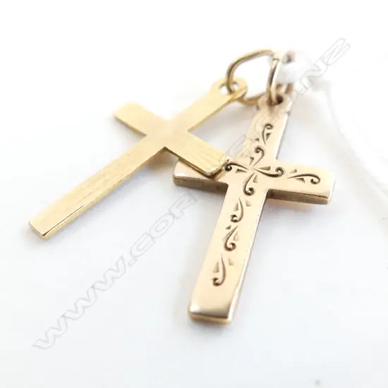 2 9CT GOLD CROSSES 1.93gms