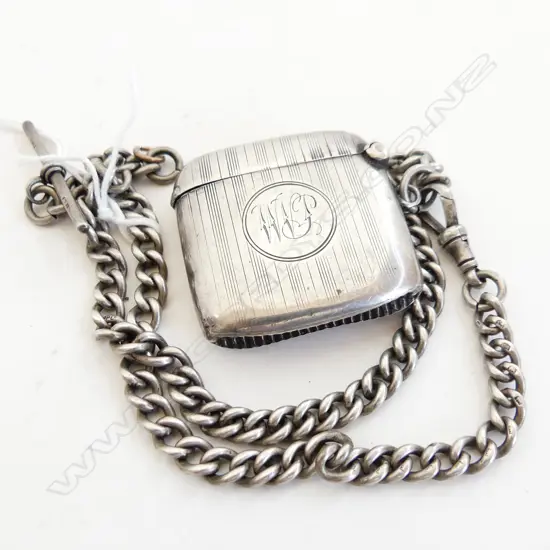 S/SILVER VESTA BOX ON S/SILVER ALBERT 44grms