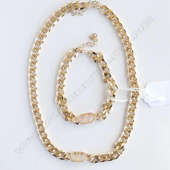 GOLD GILT FAUX 'CD' LINK BRACELET & NECKLACE SET