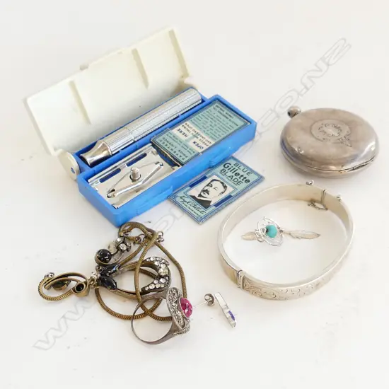 ASST ITEMS: WATCH a>f + SILVER BANGLE + JEWELLERY + SHAVING SET IN CASE