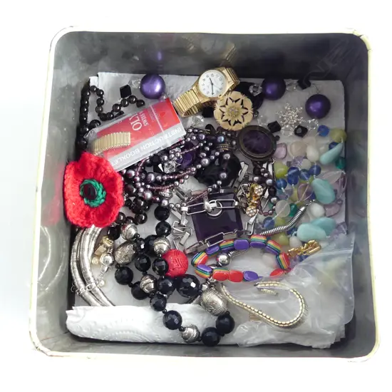 TRAY OF MIXED COSTUME JEWLERY WATCH ETC