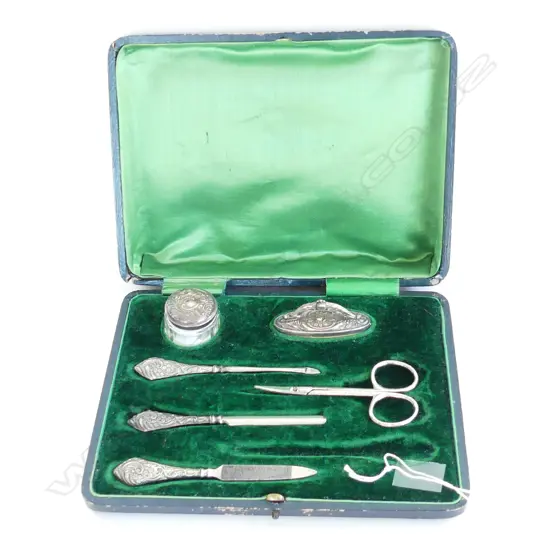 CASED S/SILVER MANICURE SET 1PC MISSING