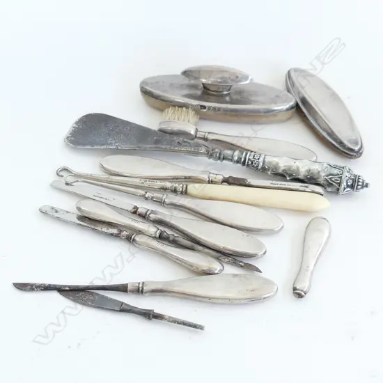 BAG LOT S/SILVER HANDLED MANIQURE PCS