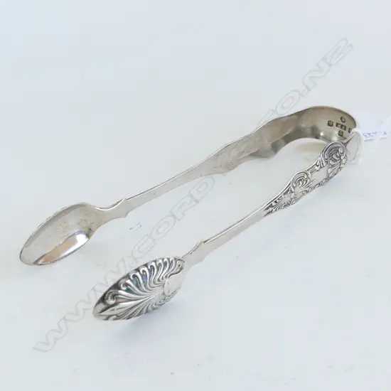 VICT S/SILVER SUGAR TONGS 49grms
