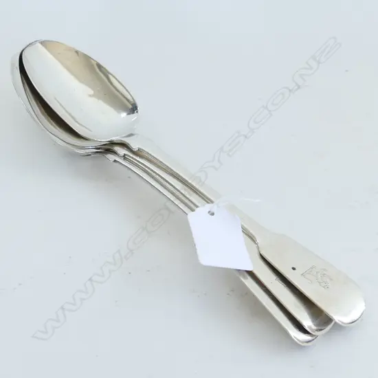3 S/SILVER GEO  TABLE SPOONS  208grms