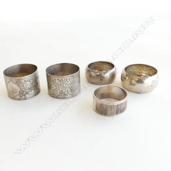 5 SILVER NAPKIN RINGS 125GMS