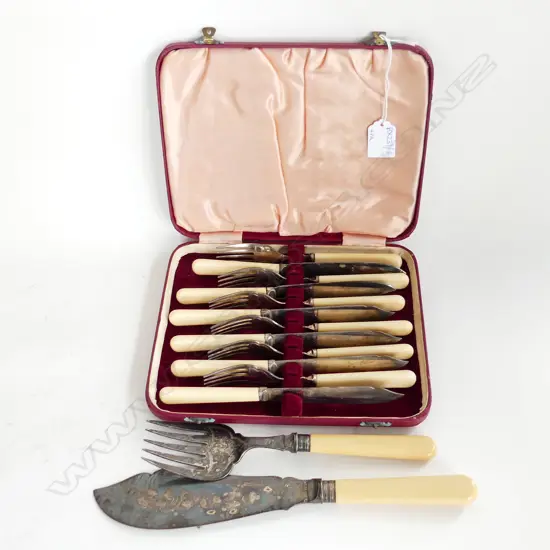 CASED 12 PCE IVORINE HANDLED FISH SET + SERVING KNIFE & FORK