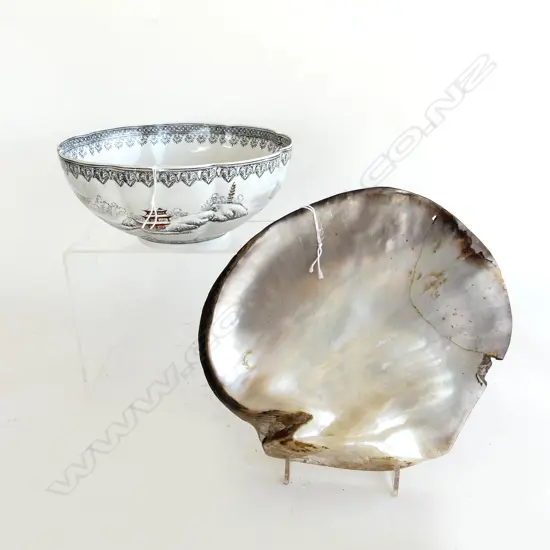 CHINESE EGGSHELL PORCELAIN BOWL 180mm dia + CARVED MoP SHELL (FAULTED)