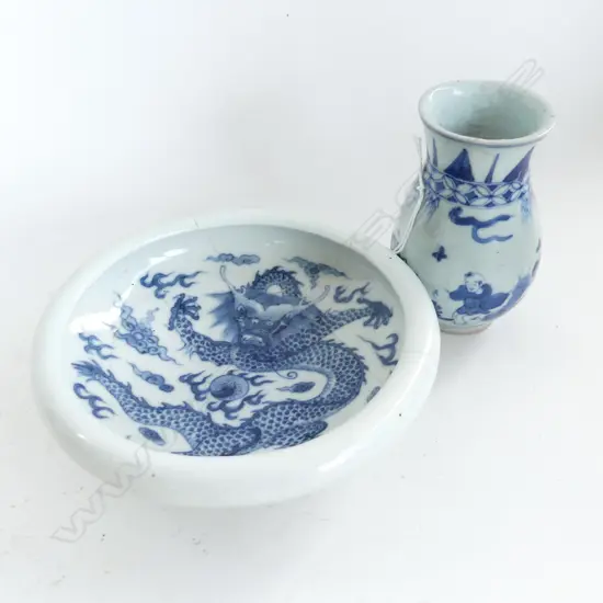 CHINESE B/W DRAGON BOWL (REPAIRED) 165mm dia + VASE H.110mm