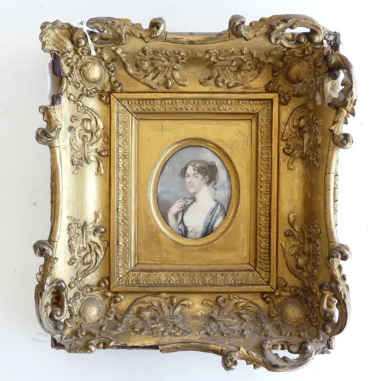 EARLY 19thC PORTRAIT IN GILT FRAME 280x250mm overall