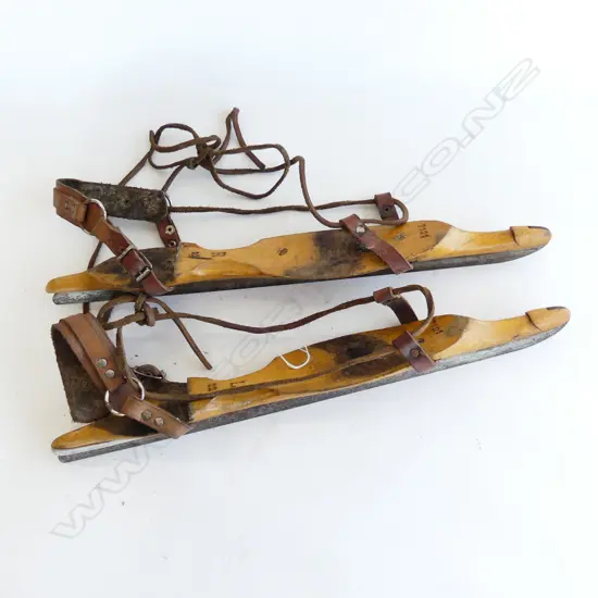 ANTIQUE DUTCH WOODEN ICE SKATES -COMPLETE LEATHER FITTINGS & STEEL BLADES “J. NOOITGEDAGT ZN. IJLST” NETHERLANDS L.450mm