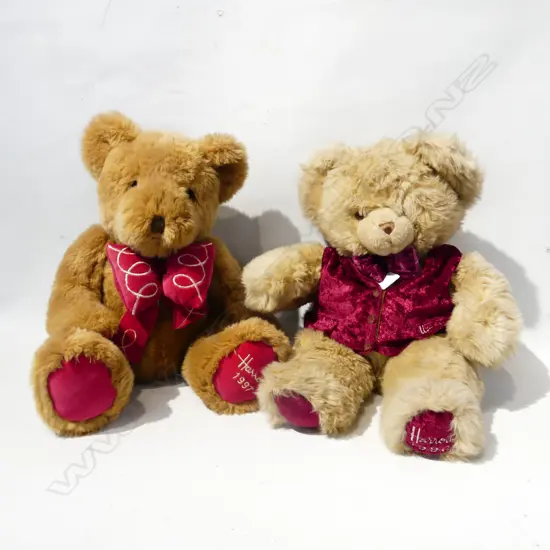 2 HARRODS XMAS BEARS 1996,1997