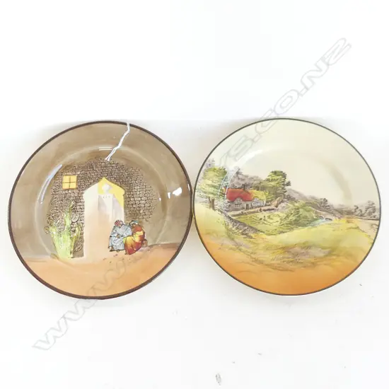 2 RD PLATES ARABIA & RED ROOF PATS