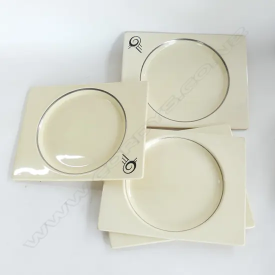 4 CLARICE CLIFF BIZARRE RECTANGULAR PLATES 210x265mm
