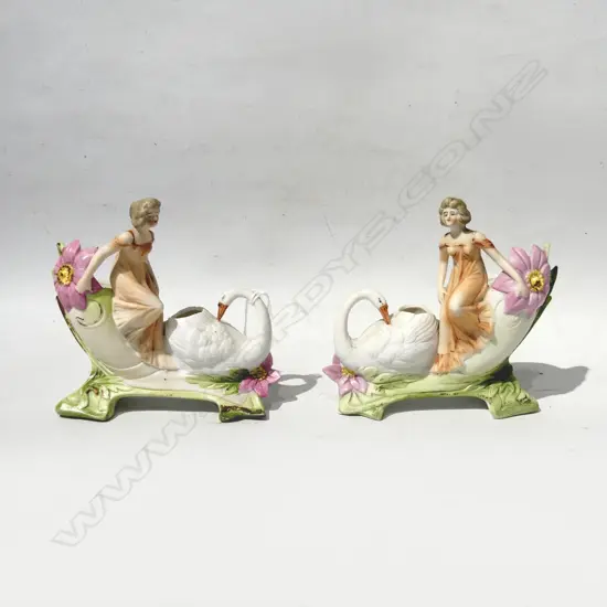 PR BISQUE VASES W.140mm