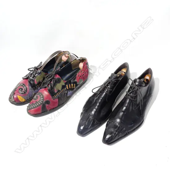 2 PRS VINTAGE SHOES; LTD ED MULTI COLOURED LEATHER BROGUES & HENRY BEGUELIN BESPOKE BLACK LEATHER SHOES. BOTH SZ 38...
