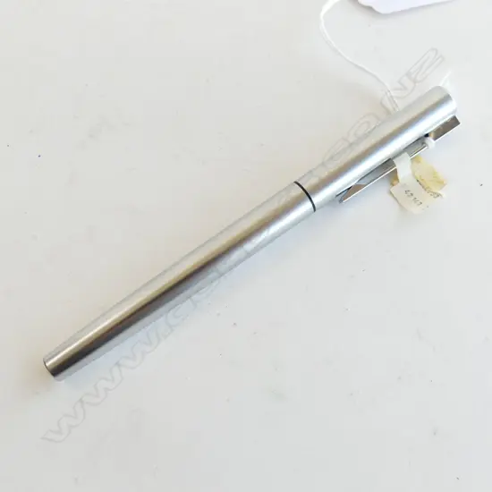 VINTAGE WATERMAN FOUNTIAN PEN – UNUSED