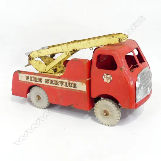 LARGE VINTAGE TRIANG TIN TOY FIRE TRUCK L400MM