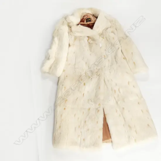 WHITE 3/4 LENGTH FUR COAT - STERNS OF AUCKLAND NZ