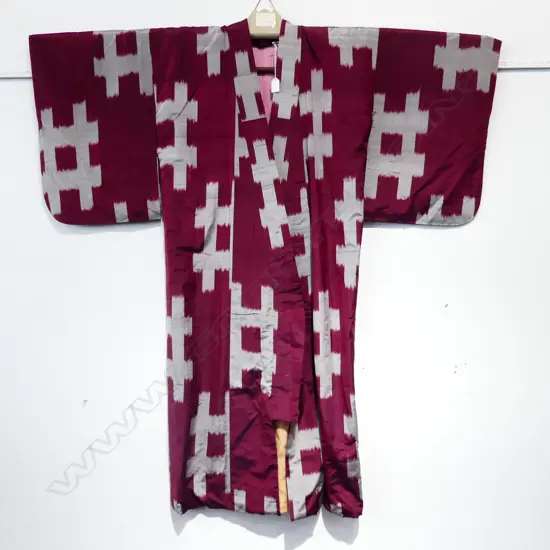 JAPANESE SILK IKAT WEAVE KIMONO, COTTON LINED    