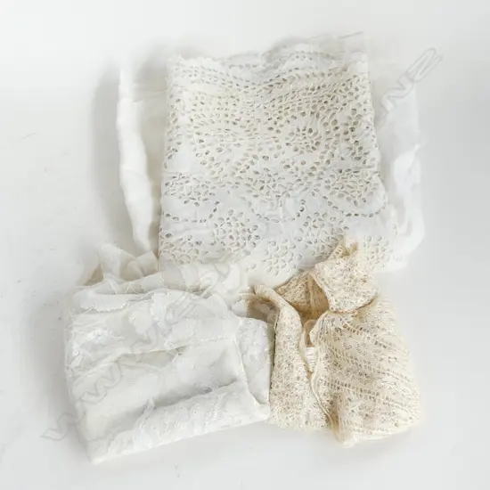 LONG FLOUNCE OF FINE LINEN BRODERIE ANGLAISE CUTWORK L. 3000 X 770mm & ANTIQUE KNITTED BABY SHAWL & BRIDAL VEIL  ...