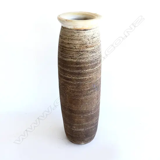 TALL STUDIO POTTERY VASE H.550mm
