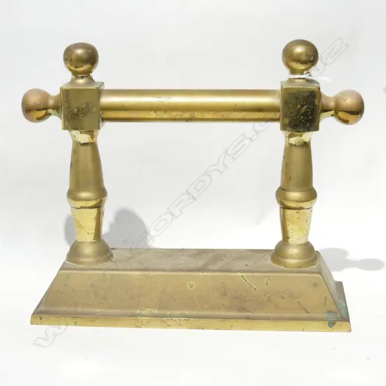 LGE HEAVY SOLID BRASS FIRE DOG/ANDIRON L.325mm