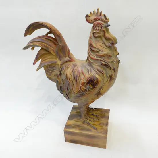 PAINTED RESIN ROOSER H.420mm (small loss)