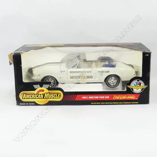 BOXED AMERICAN MUSCLE 1964 MUSTANG L480MM
