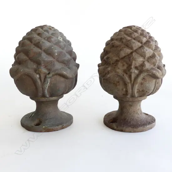 PR ANTIQUE CAST IRON PINE CONE & ACORN THISTLE LEAF FINIALS  H. 200mm