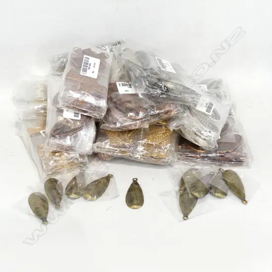 ASST. JEWELLERY MAKING PCES, PENDANTS ETC, AS NEW