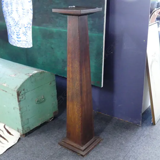 ART DECO OAK PLANT STAND tapered square column H.1150mm