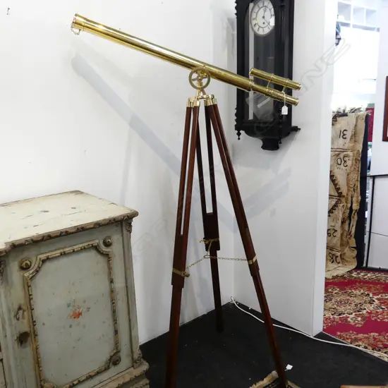 BRASS TELESCOPE ON TRIPOD L.970mm