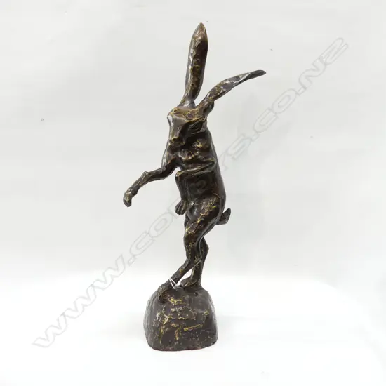BRONZE BOXING HARE ON PEDESTAL BASE H 460MM